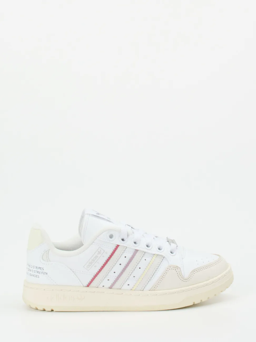 Adidas – Sneaker aus Synthetik in Weiß Pastell