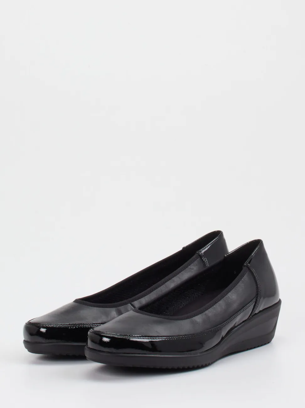 Ara – Komfort-Ballerina aus Kalbleder Schwarz