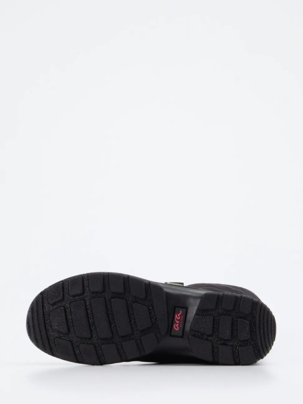Ara – Winterstiefel aus winddichtem Material schwarz