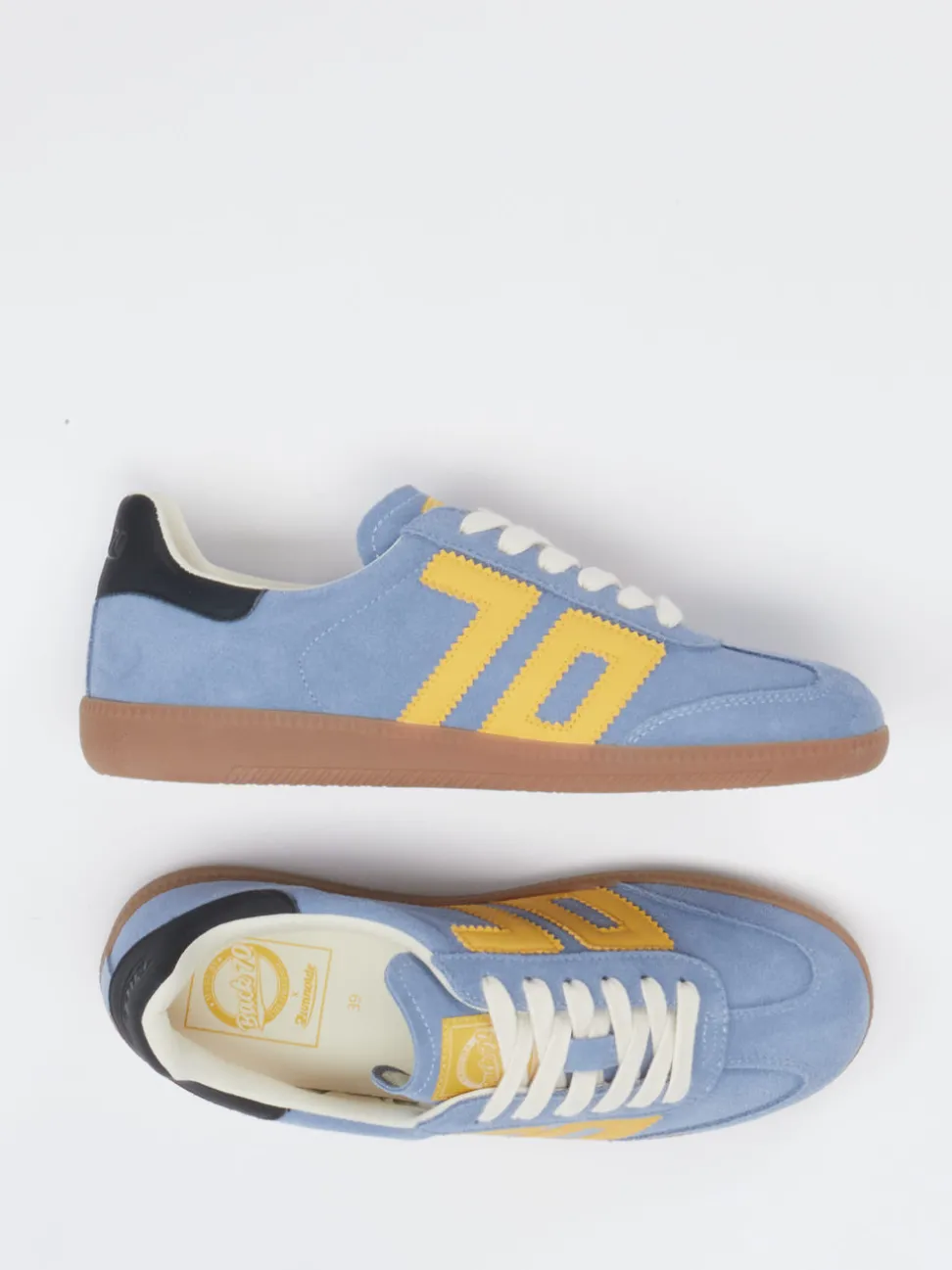 Back 70 – Retro-Sneaker aus Veloursleder jeansblau