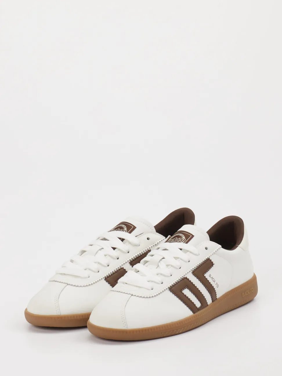 Back 70 – Sneaker aus Kalbleder in Weiß