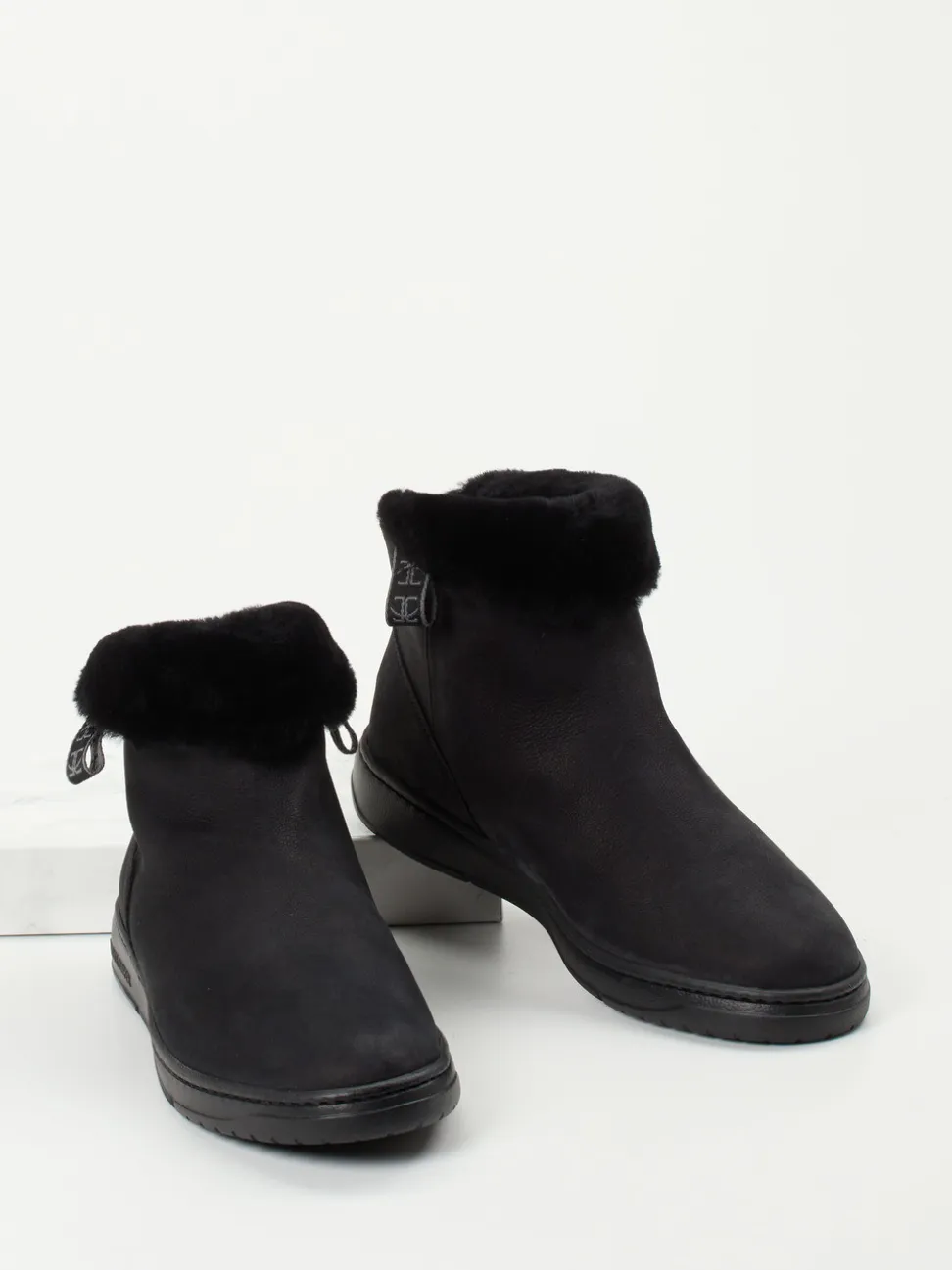 Candice Cooper – Stiefeletten aus Nubukleder Schwarz