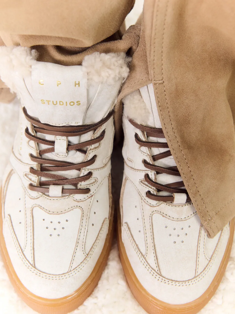 Copenhagen – Sneaker aus Kalbleder mit Teddyfutter