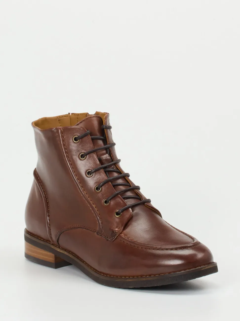Everybody – Schnürboots aus Kalbleder Mittelbraun