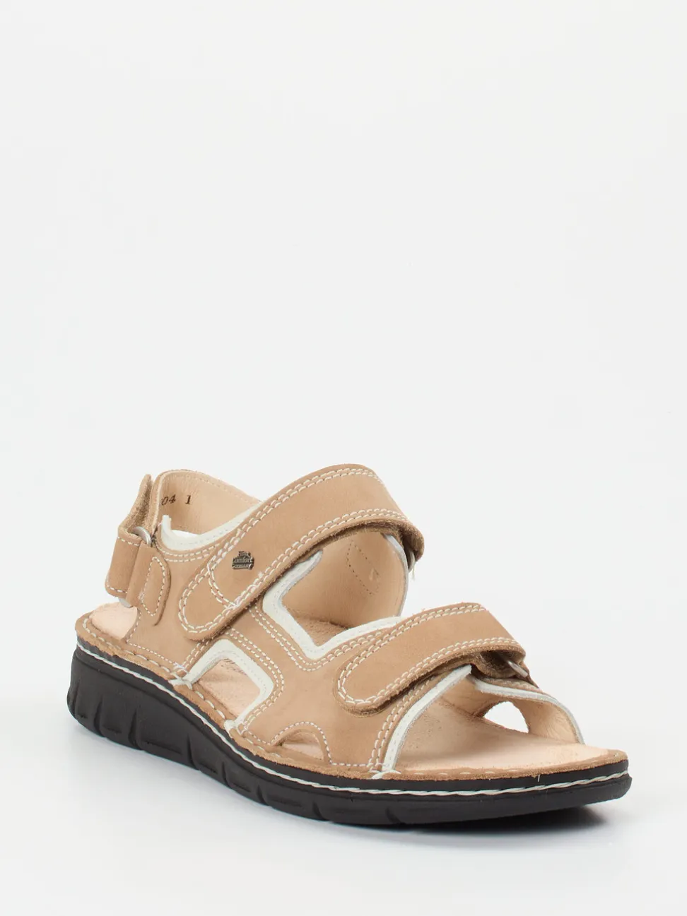 Finn Comfort – Sandale aus Nubukleder beige
