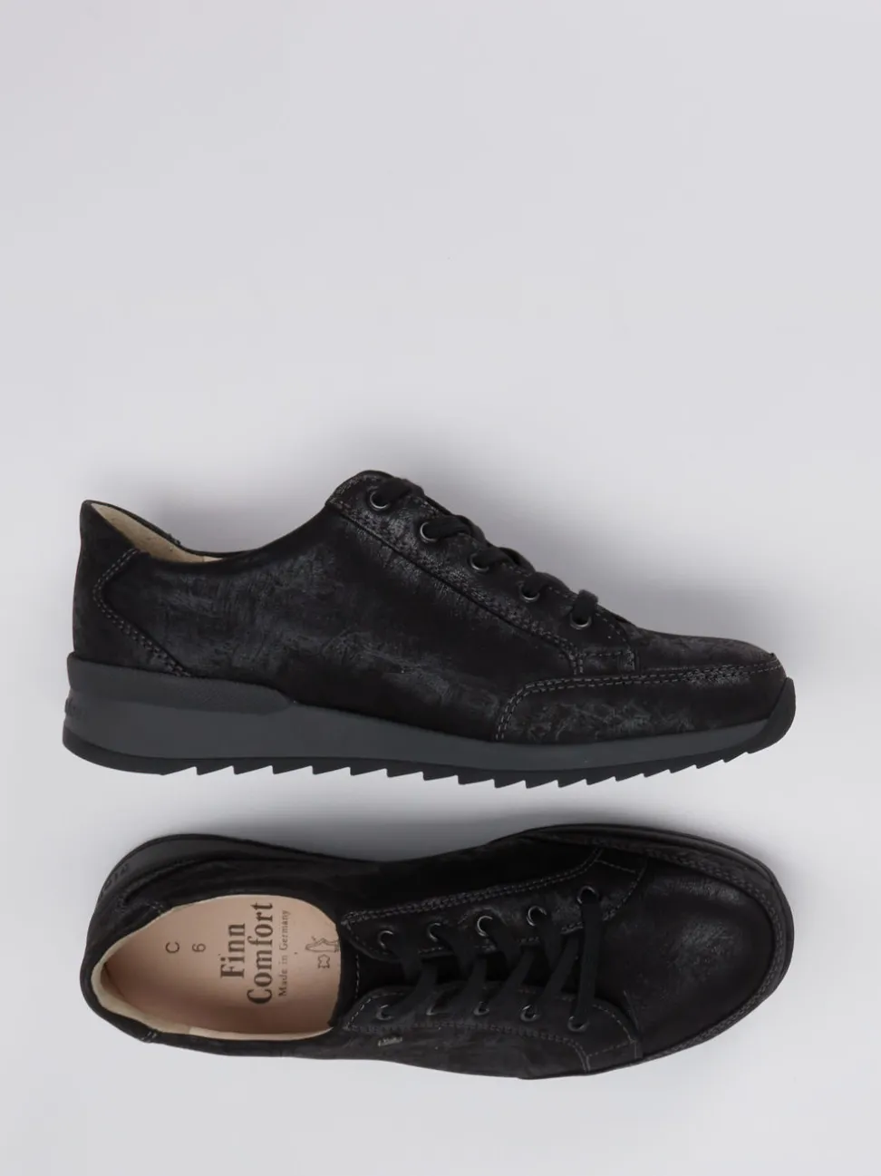 Finn Comfort – Schnürschuh aus Metallicleder schwarz