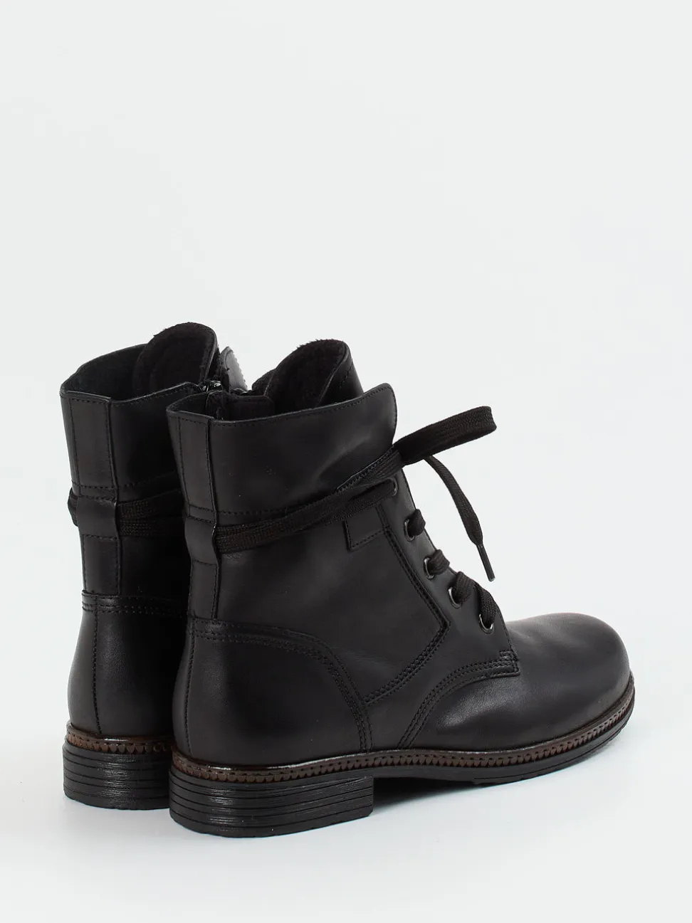Gabor – Schnürboots aus Kalbleder schwarz