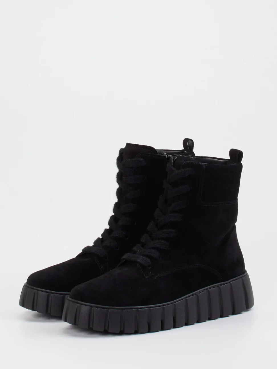 Gabor Comfort – Schnürboots aus Veloursleder schwarz