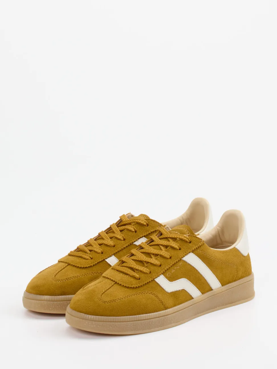 Gant – Retro-Sneaker aus Veloursleder senfgelb