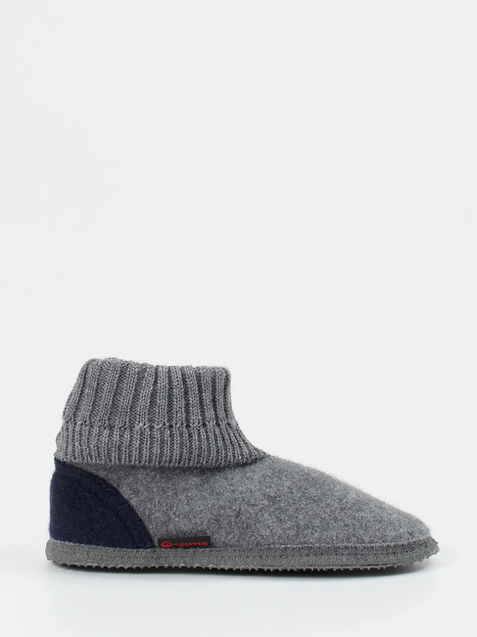 Giesswein – Hüttenschuhe aus Wollfilz grau