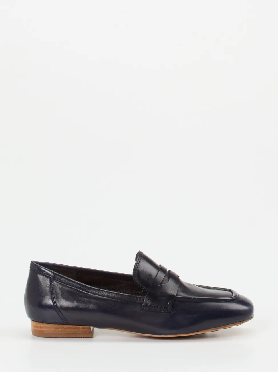Ginger & Glove – Loafer aus Lammleder Dunkelblau