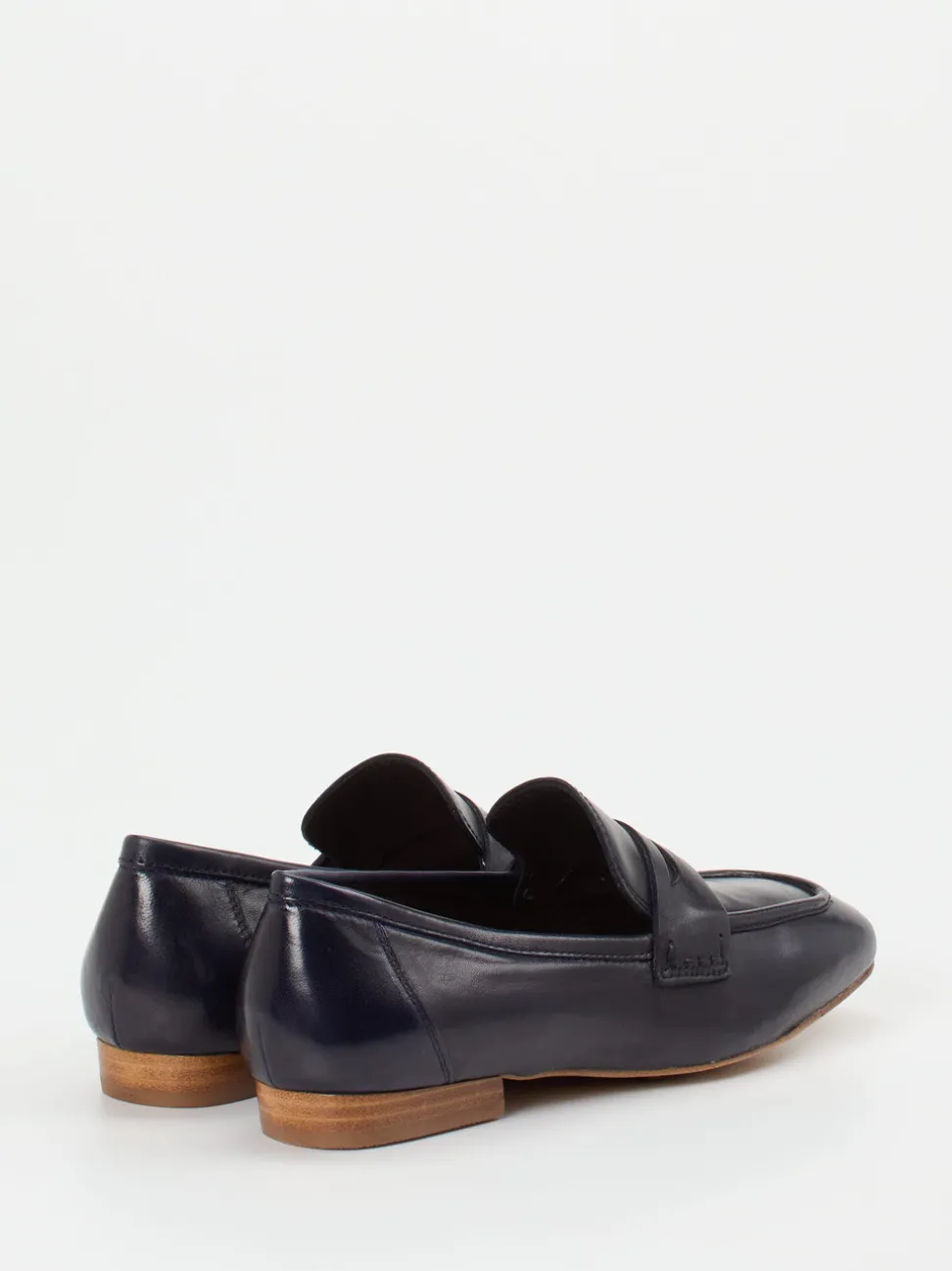 Ginger & Glove – Loafer aus Lammleder Dunkelblau