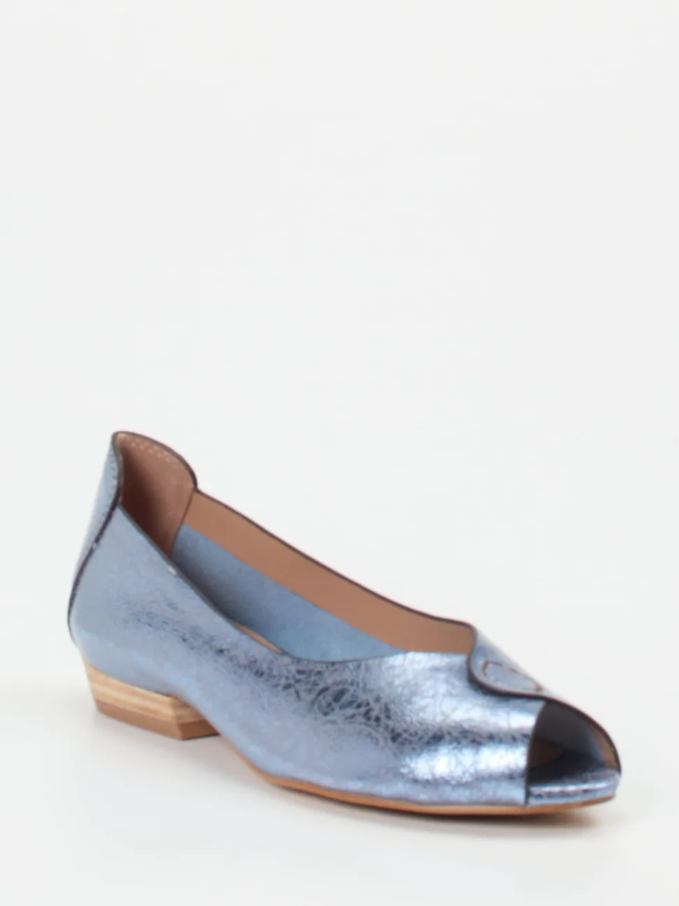Ginger & Glove – Peep-Toe-Ballerinas aus Metallicleder blau