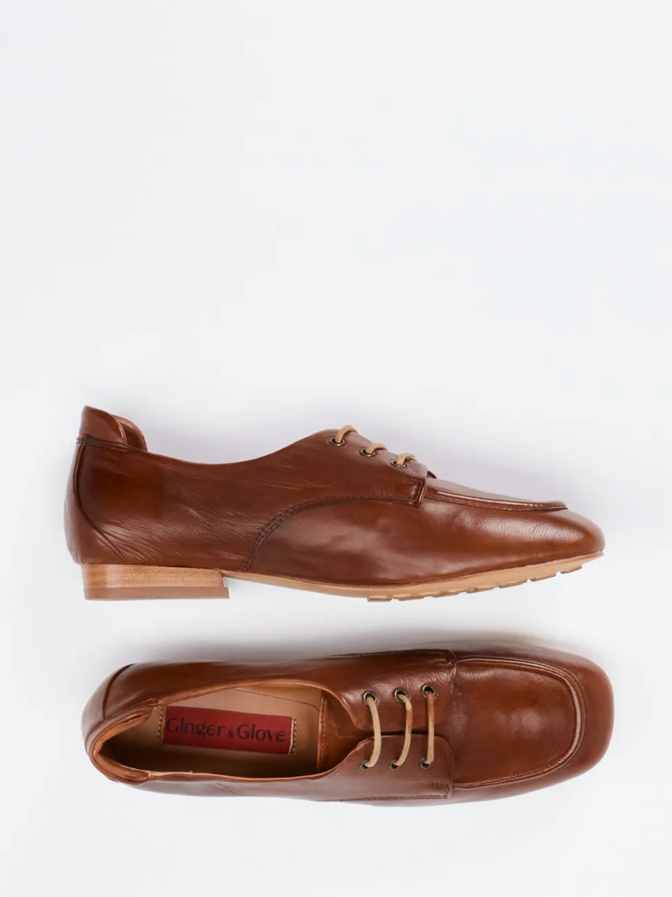 Ginger & Glove – Schnürschuh aus Kalbleder braun