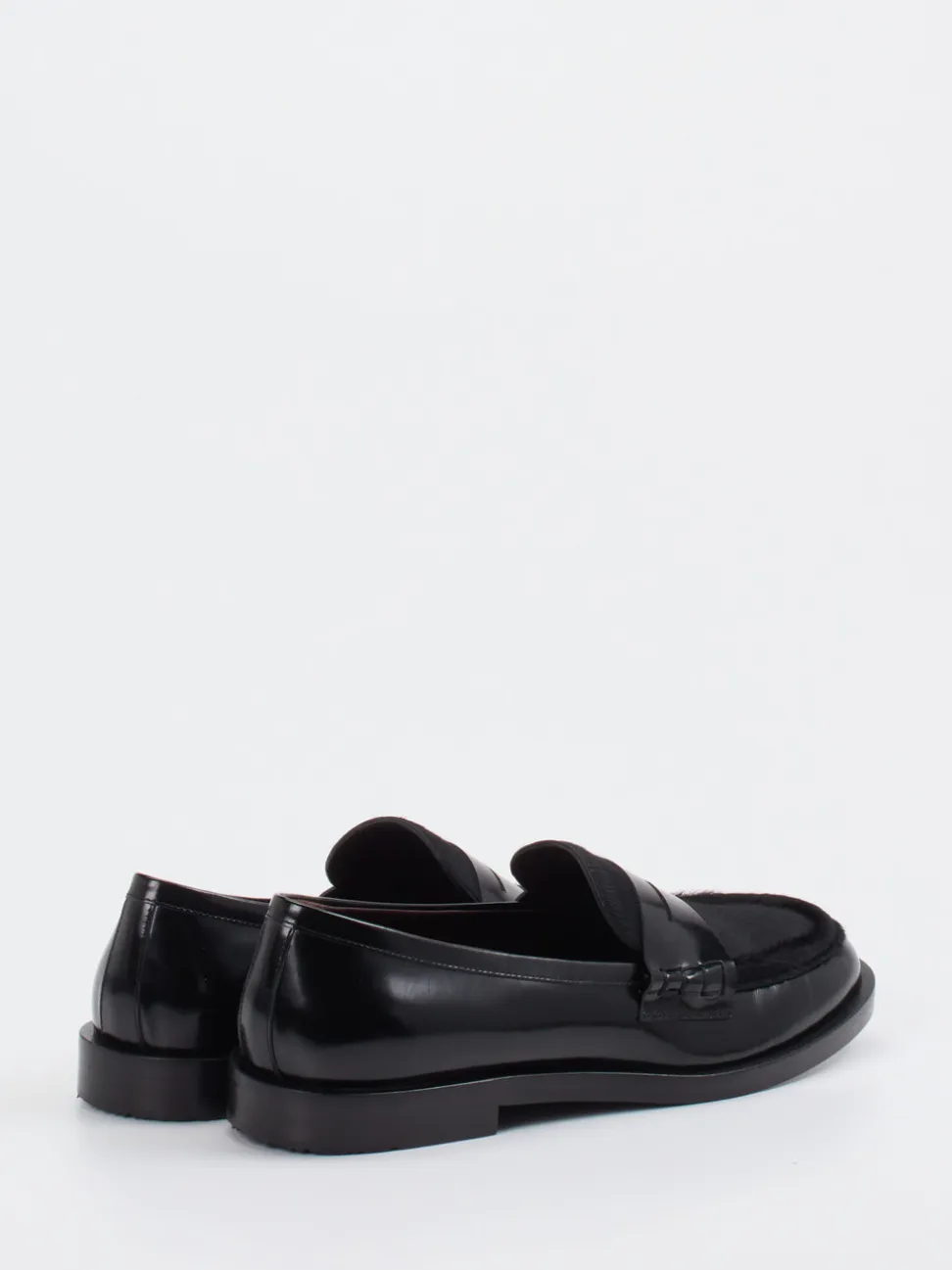 Konstantin Starke – Loafer aus Hochglanzleder Schwarz