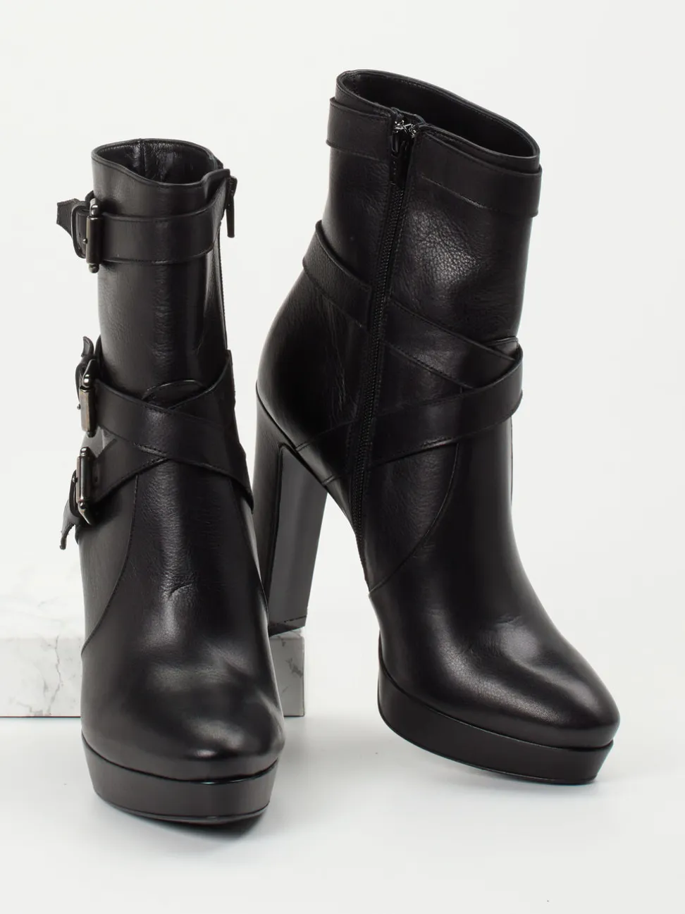 Konstantin Starke – Plateau-Stiefeletten aus Lammleder Schwarz