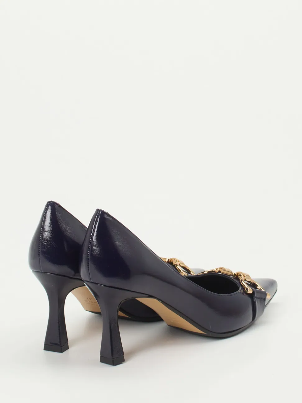 Konstantin Starke – Pumps aus Lackleder in Dunkelblau