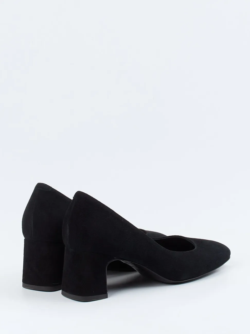 Konstantin Starke – Pumps aus Veloursleder Schwarz