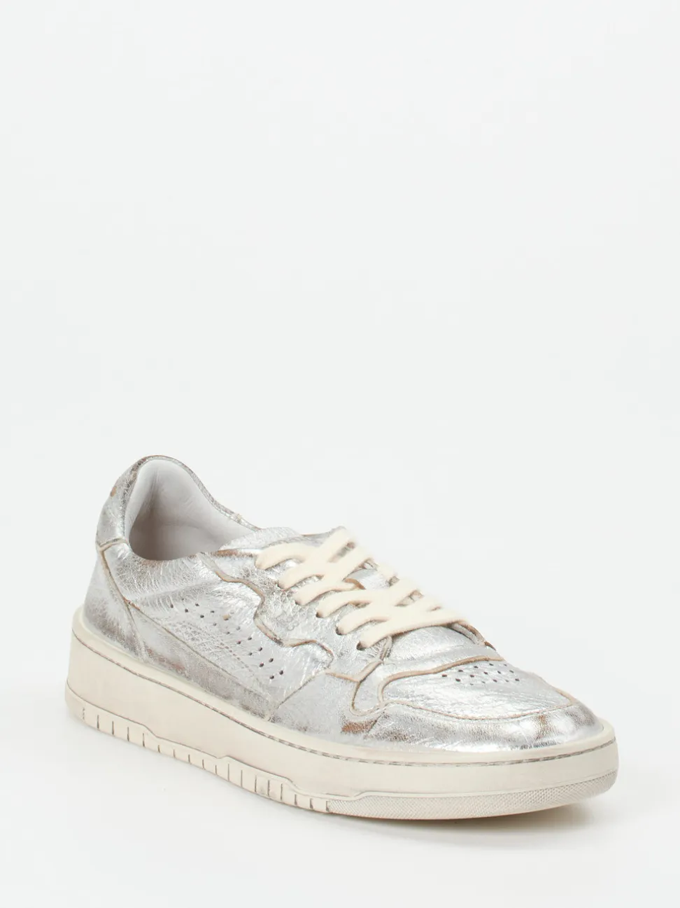 Lemargo – Sneaker aus Metallicleder silberfarben