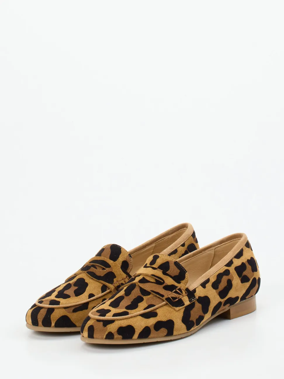 Mannori – Loafer aus Veloursleder mit Leoprint