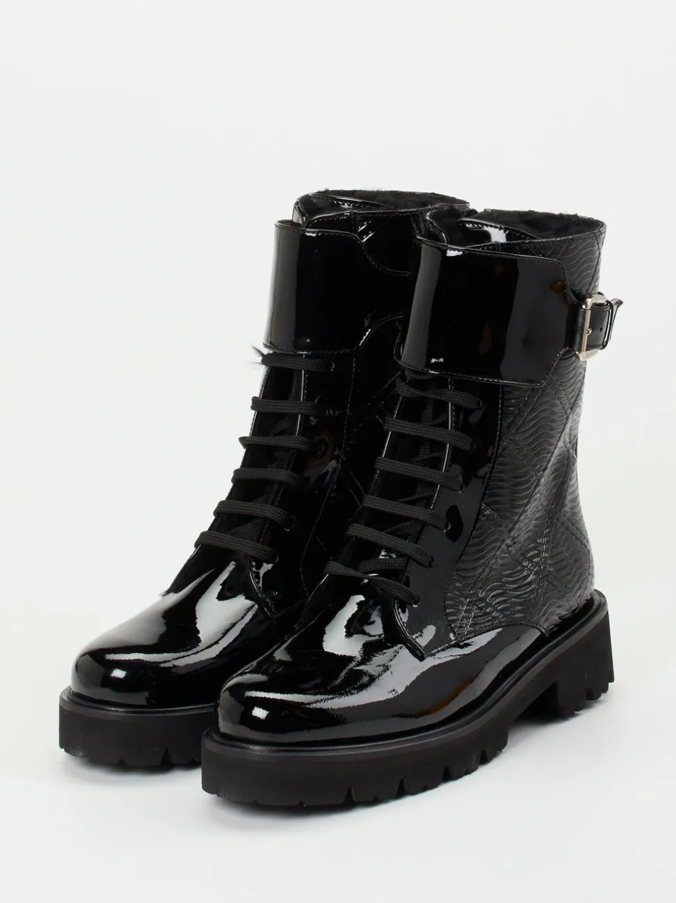 Mannori – Schnürboots aus Lackleder Schwarz