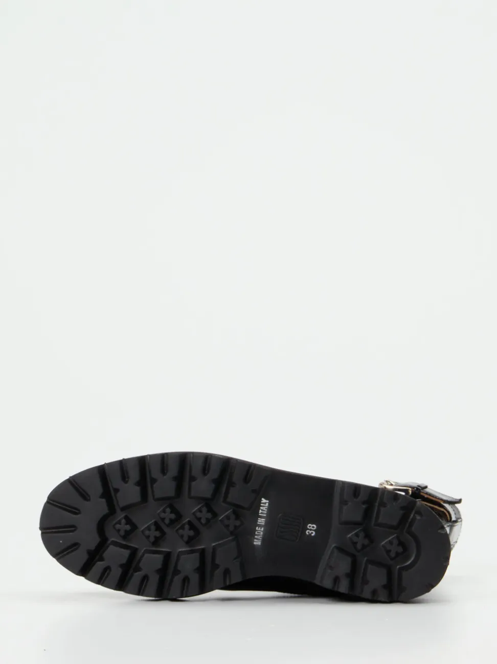 Mannori – Schnürboots aus Lackleder Schwarz