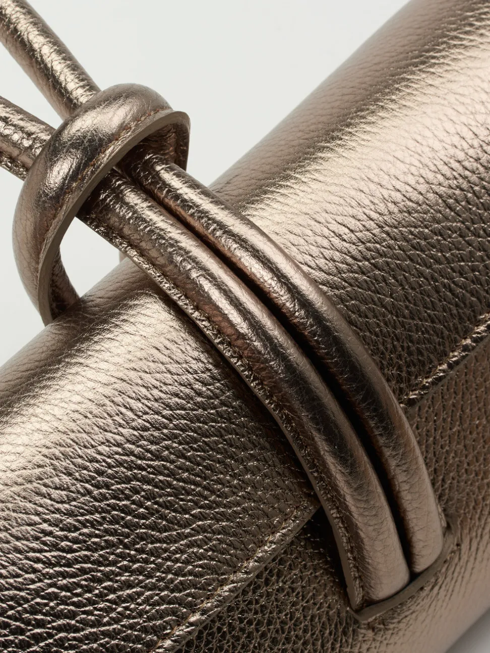 Marlon Firenze – Clutch aus Metallicleder bronze