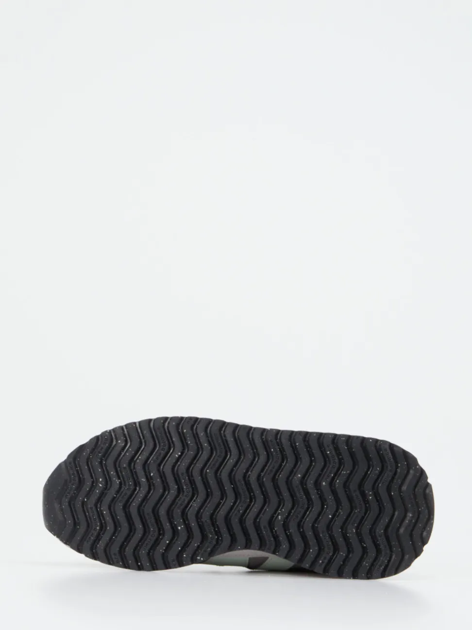 New Balance – Retro-Sneaker aus Textil und Veloursleder