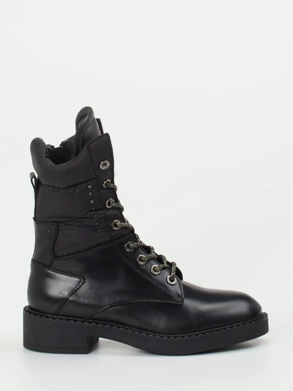 Piedi Nudi – Schnürboots aus Kalbleder Schwarz