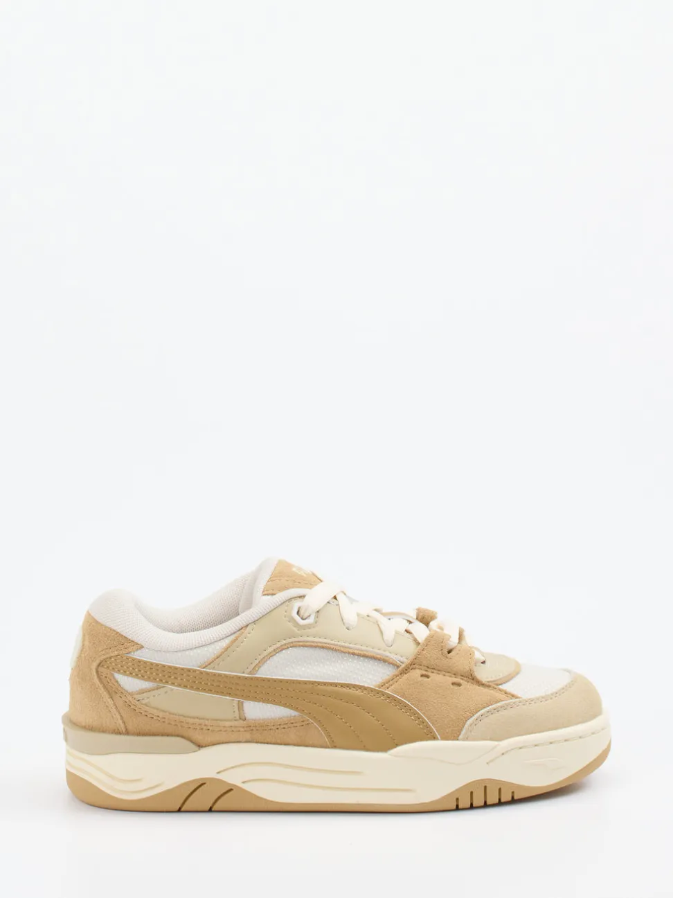 Puma – Sneaker aus Veloursleder und Mesh beige