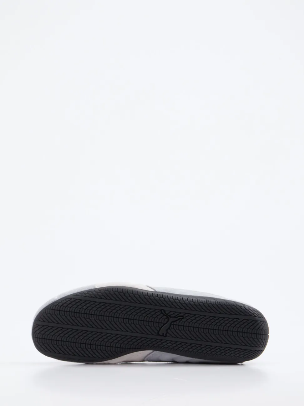 Puma – Sneaker aus Veloursleder in Hellgrau