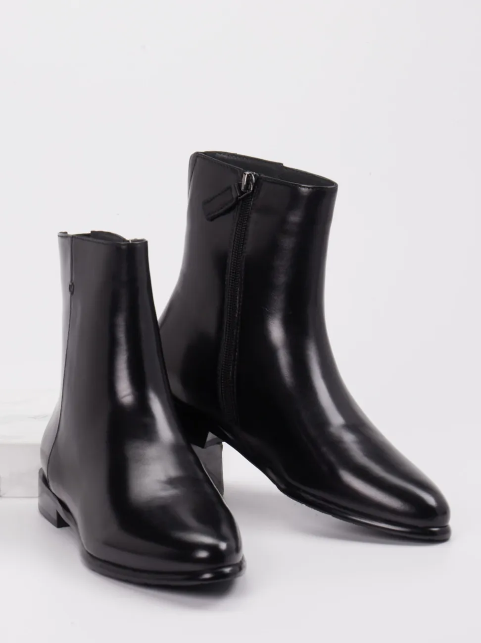 Ralph Harrison – Stiefelette aus Kalbleder schwarz