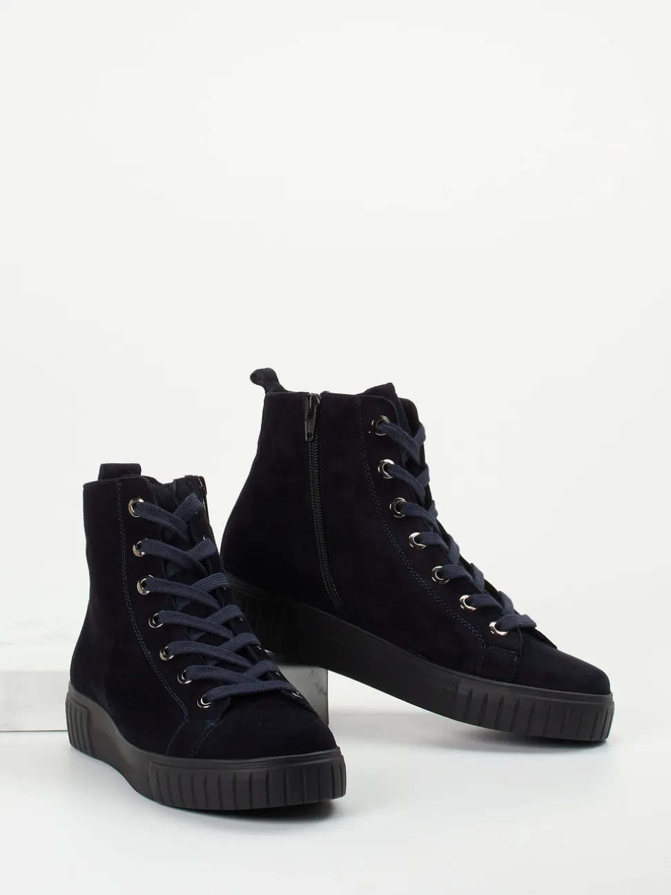 Semler – High-Top Sneaker aus Veloursleder in Blau