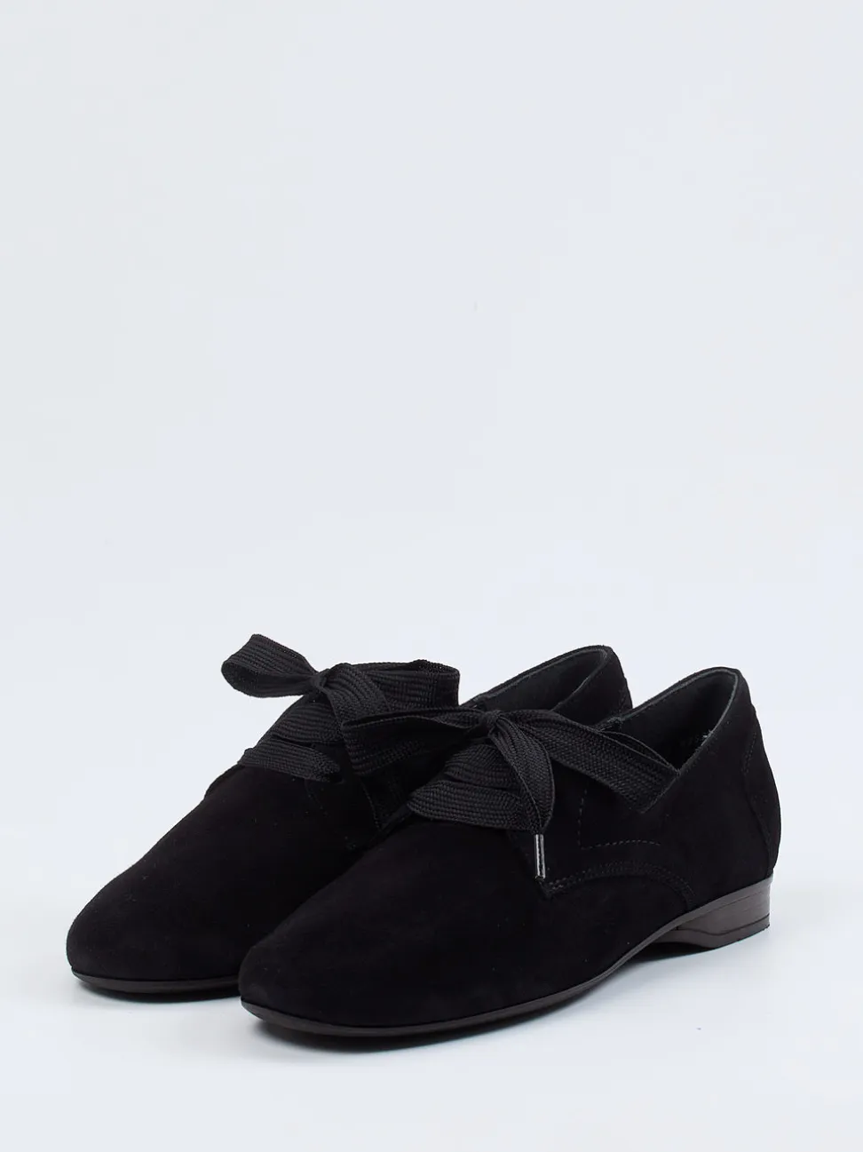 Semler – Schnürschuh aus Samtziegenleder schwarz