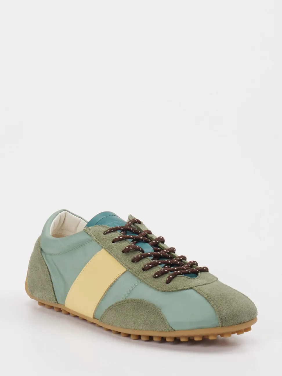 Tod's – Sneaker aus Veloursleder in Salbeigrün