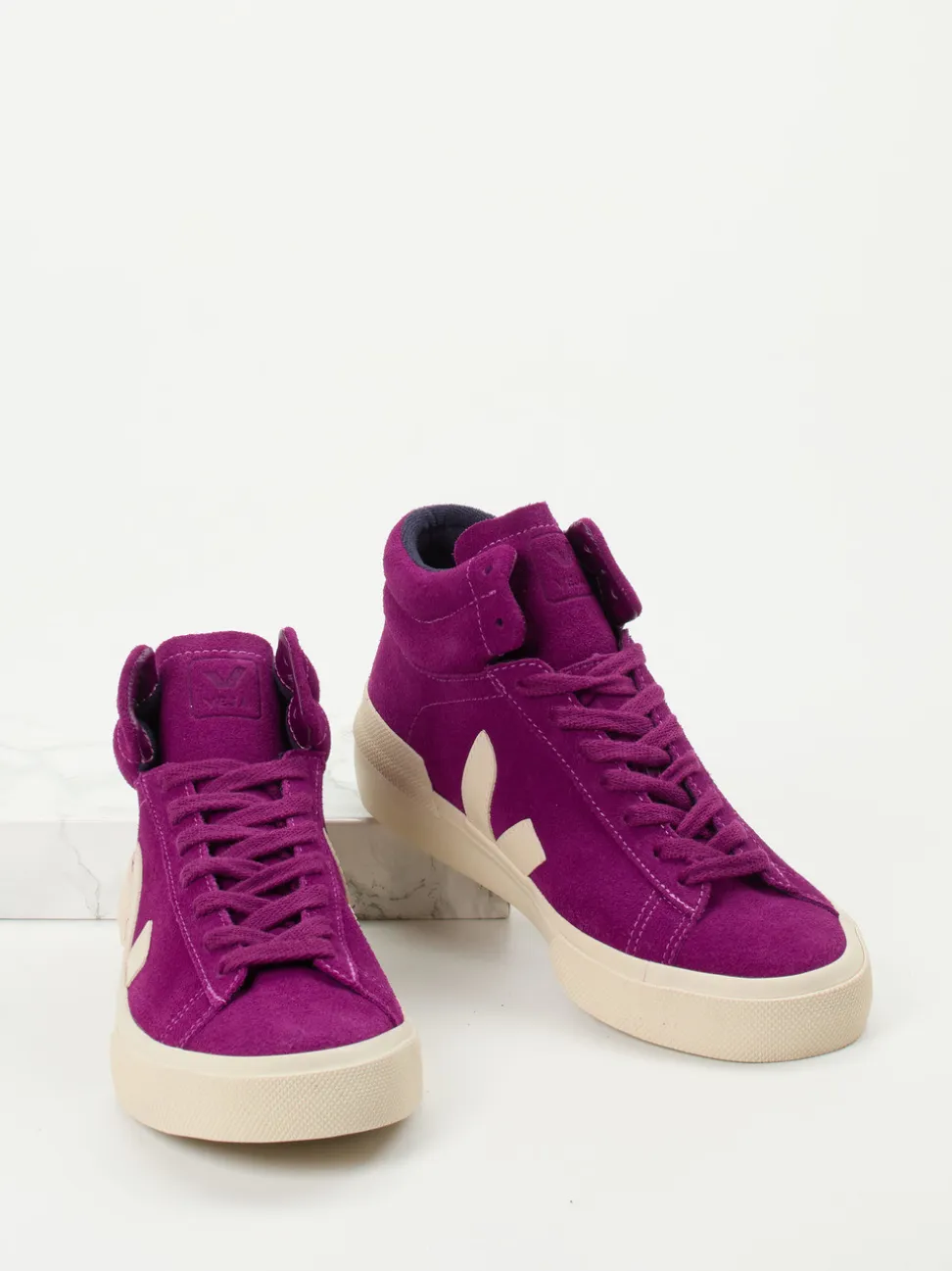 VEJA – Mid-Top-Sneaker aus Veloursleder Violett