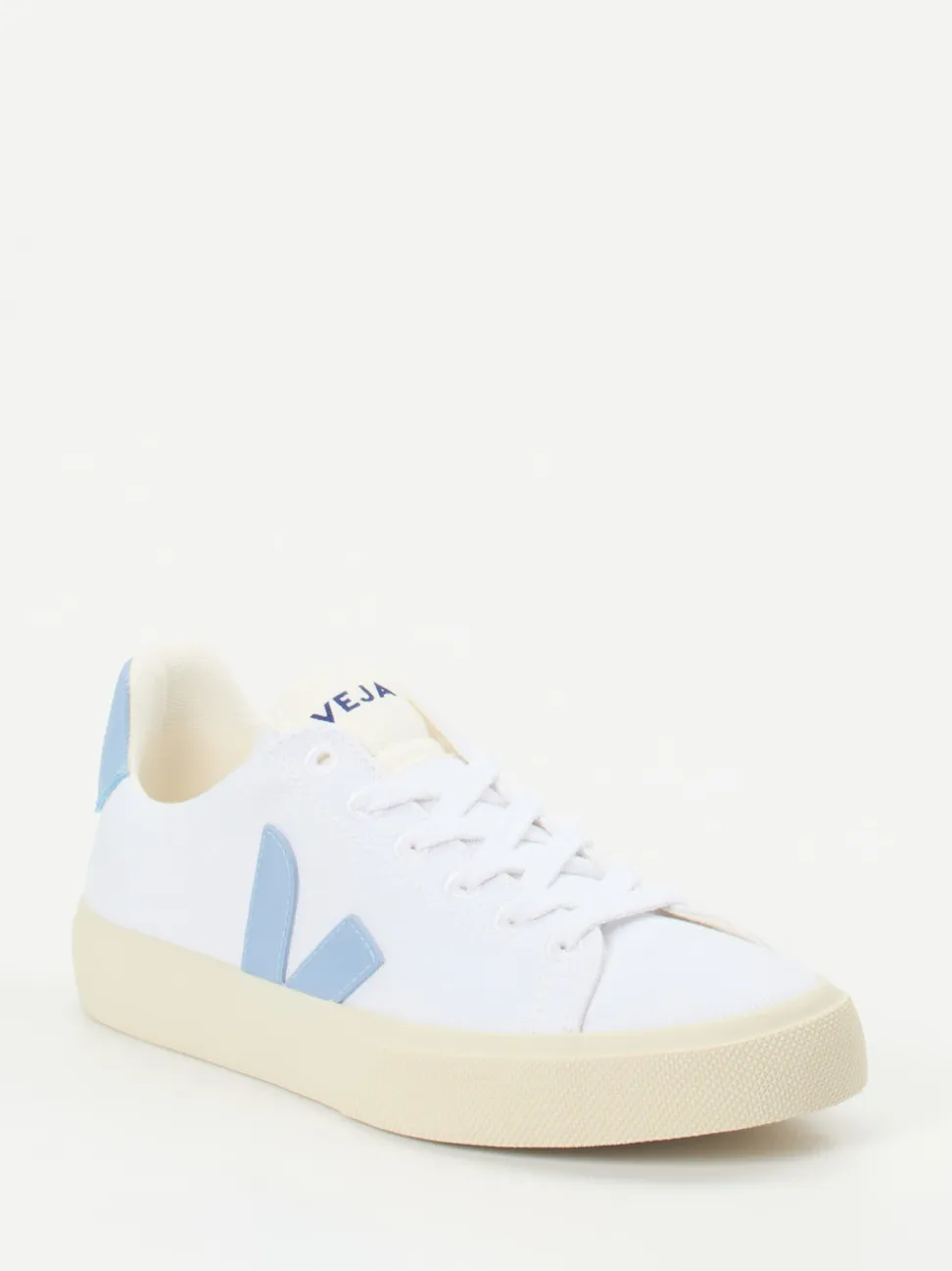 VEJA – Sneaker aus veganem Canvas in Weiß